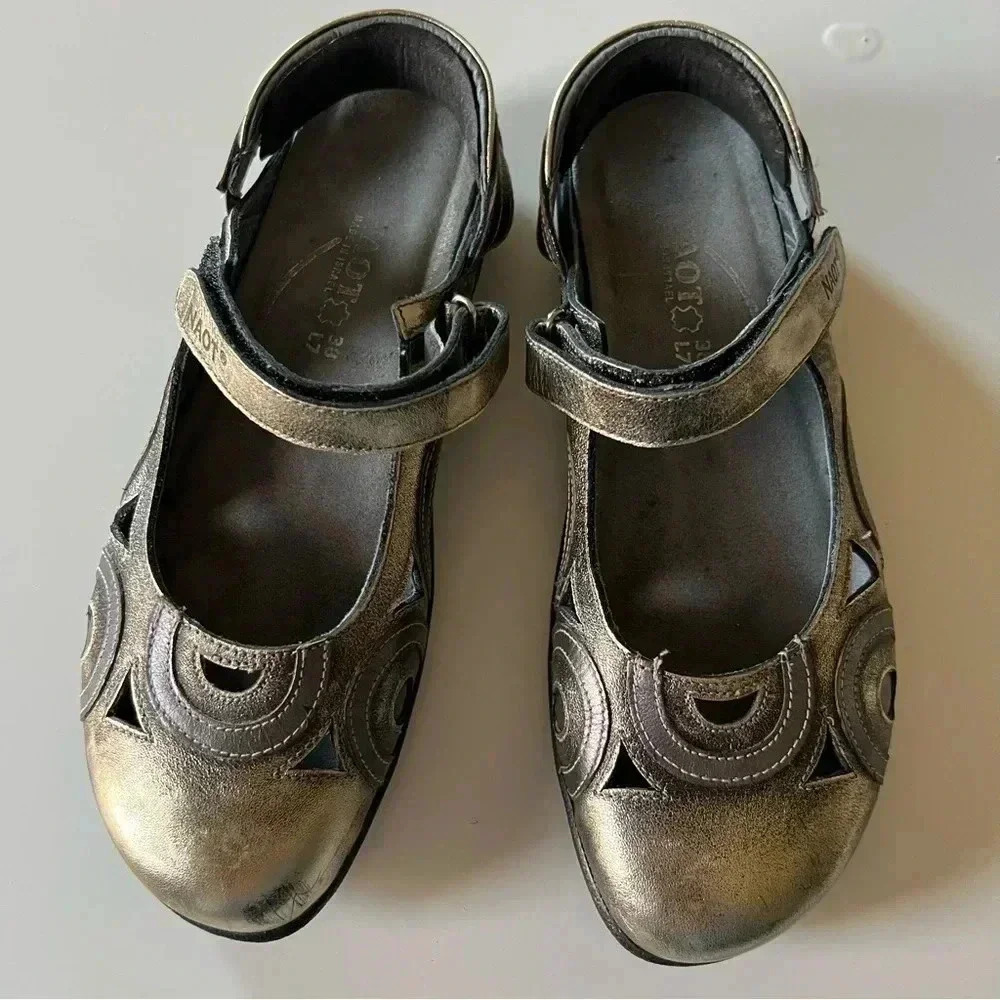 Naot Rongo Womens Metallic Sandals with Mary Jane like Closed Toe Box Size EU 38